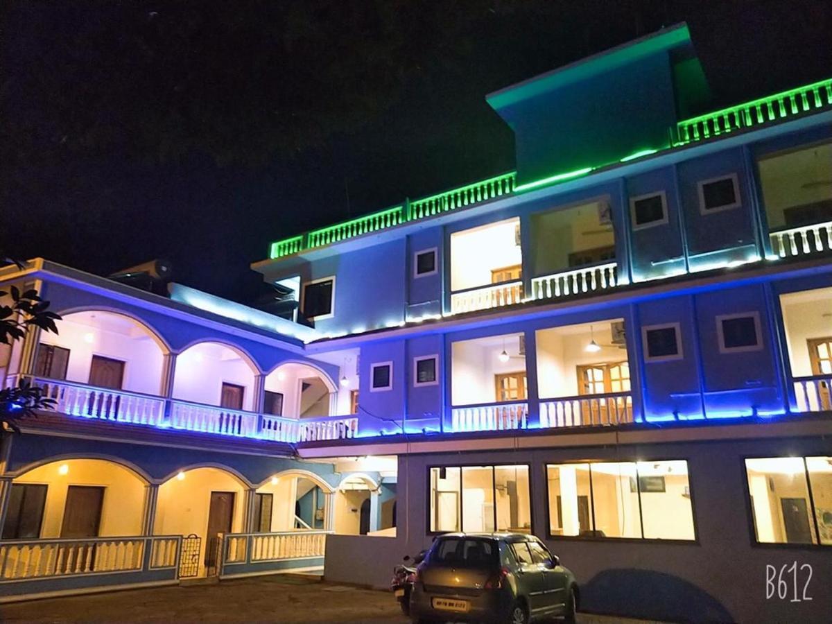 Dom'S Inn Calangute Exteriér fotografie